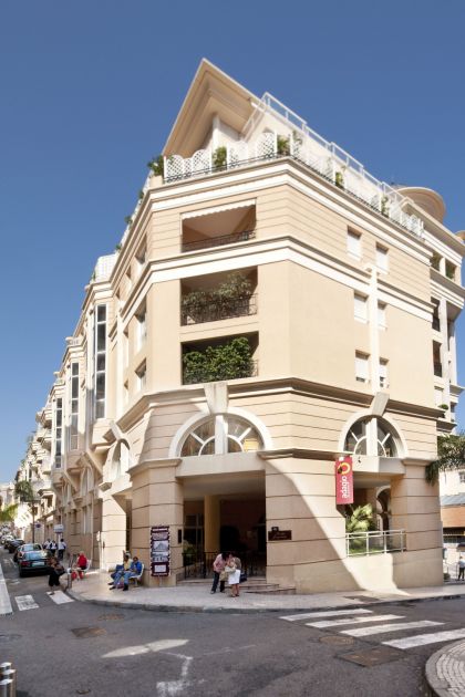 La façade de l'Adagio Monaco Palais Joséphine