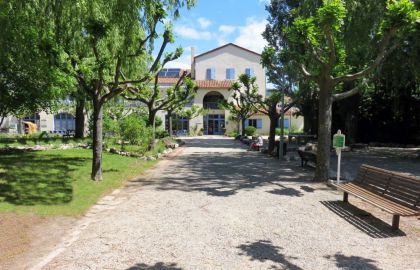 Résidence de charme dans le village typique de Rémuzat