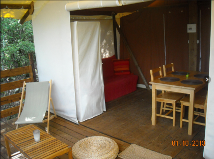 Tente sur Pilotis - 2 chambres - 4/6 personnes (2 adultes maximum)