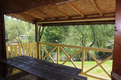 Chalet Arbre - 2 chambres + TV - 4 pers