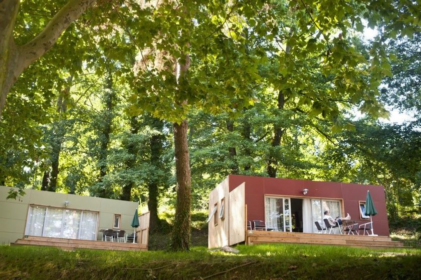 Les mobil-homes du camping Indigo Sarlat en Dordogne