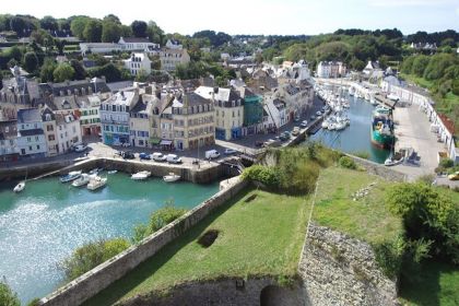 Le Palais, village portuaire authentique