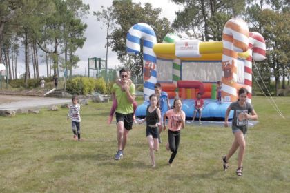 Clubs enfants et ados gratuits